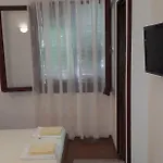Perovic شقة