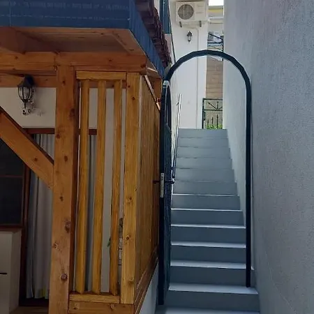 Perovic Apartment *