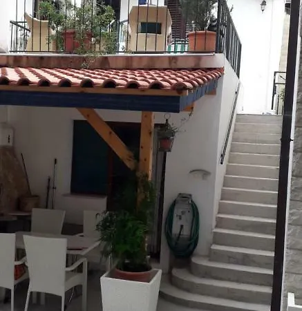 Apartment Perovic *